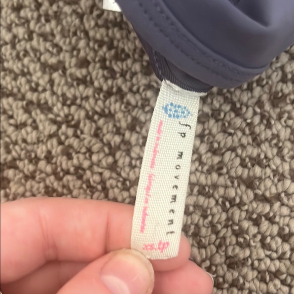 Free people movement crop top - Picture 5 of 5